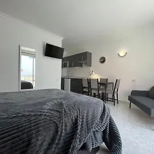 Estudio En Apartamento Puerto de la Cruz (Tenerife)